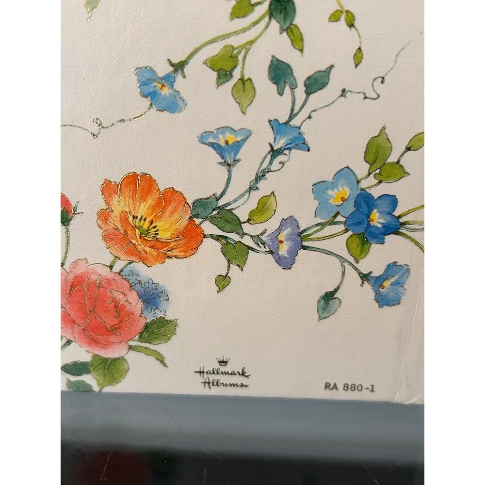 Vintage 1980 Hallmark Floral Address Book 